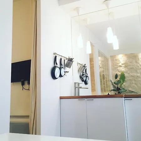 Appartamento Beau 2 Pieces Au Coeur De Parigi